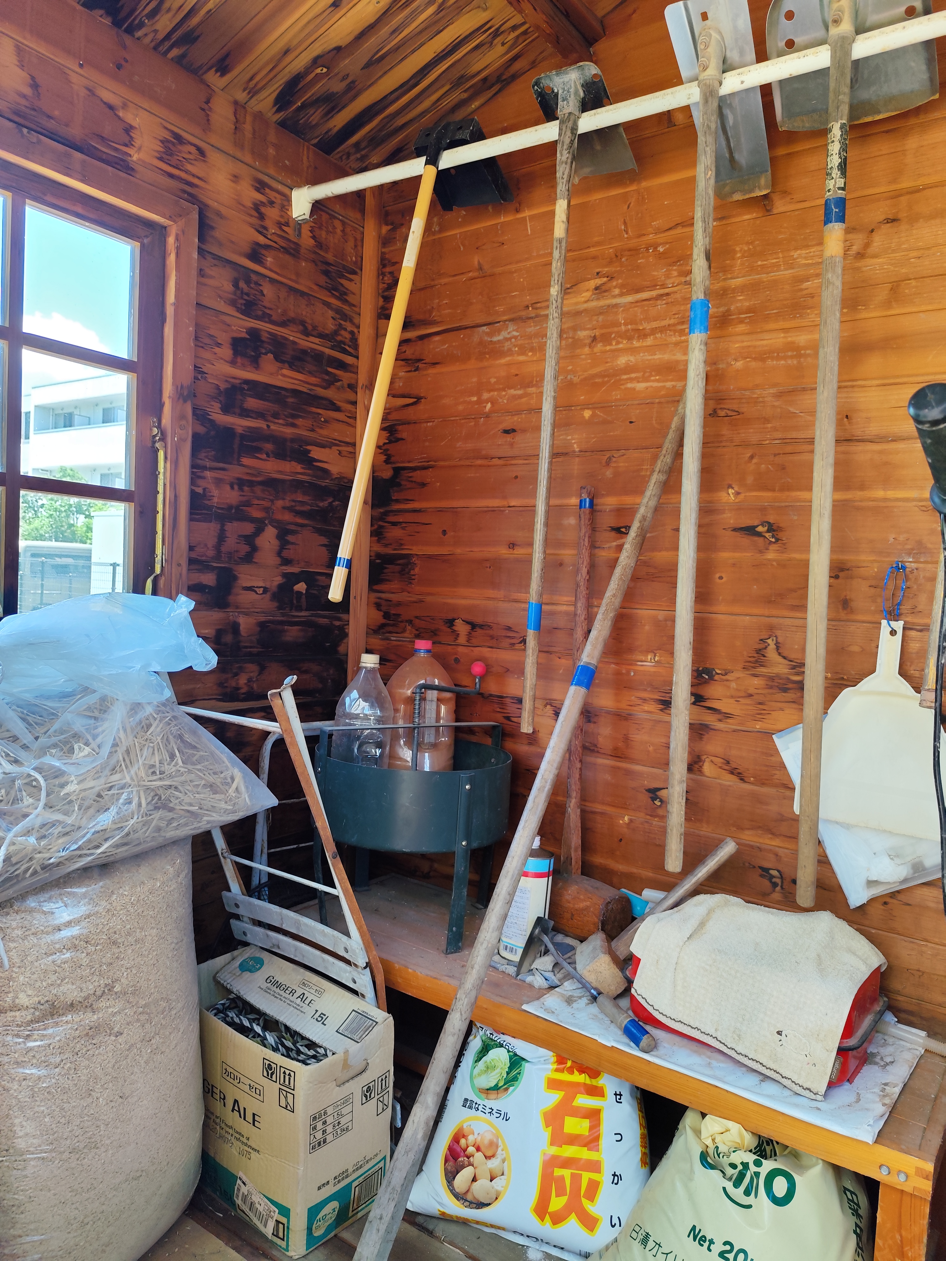 小屋の中の写真2